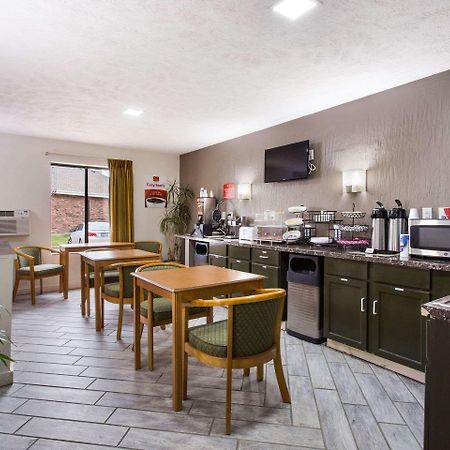 Red Lion Inn & Suites Olathe Kansas City Esterno foto