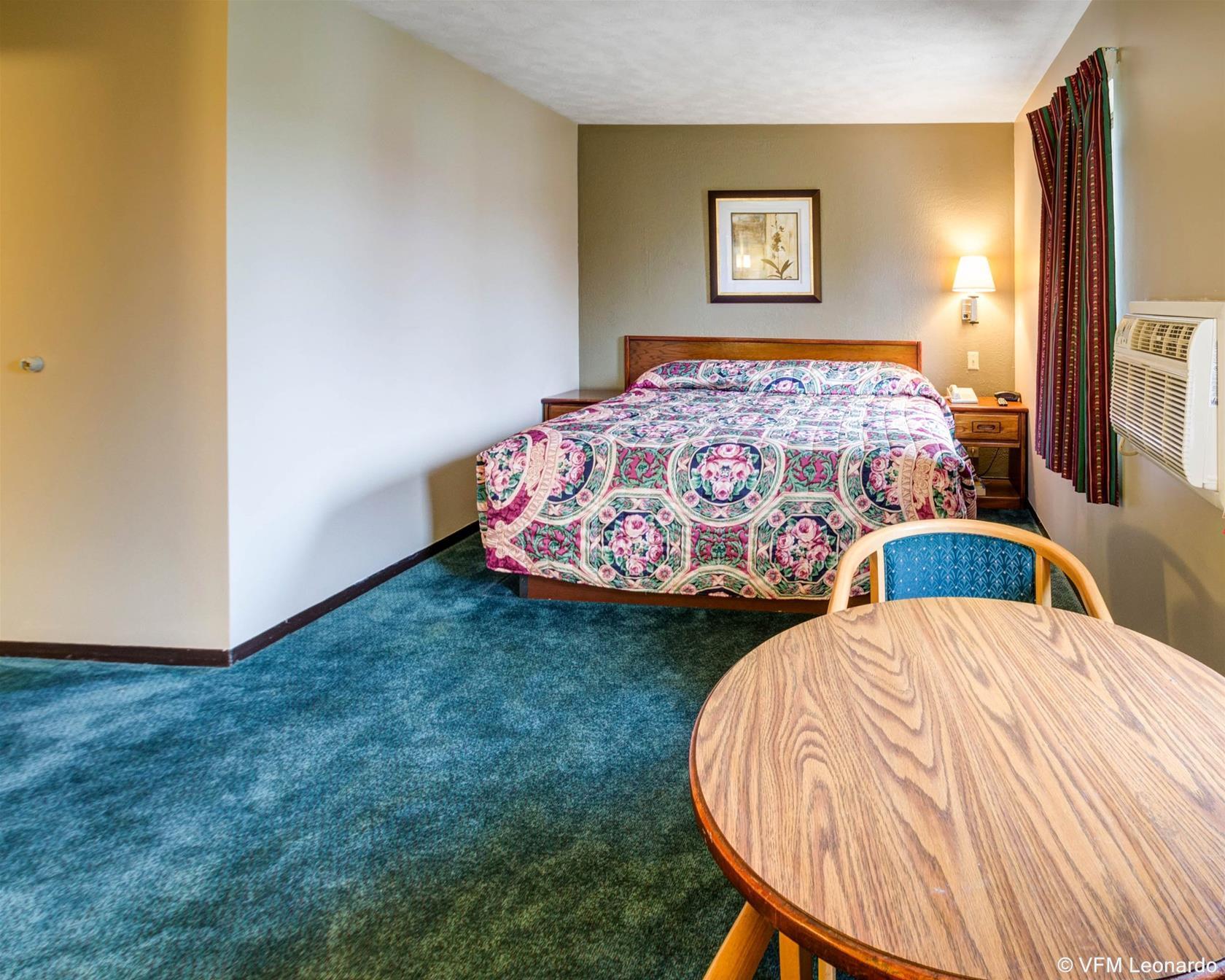 Red Lion Inn & Suites Olathe Kansas City Esterno foto