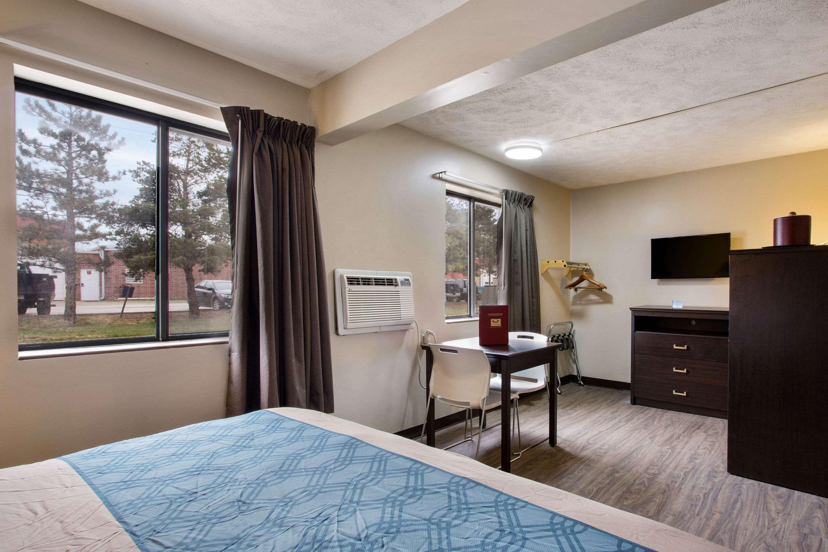 Red Lion Inn & Suites Olathe Kansas City Esterno foto