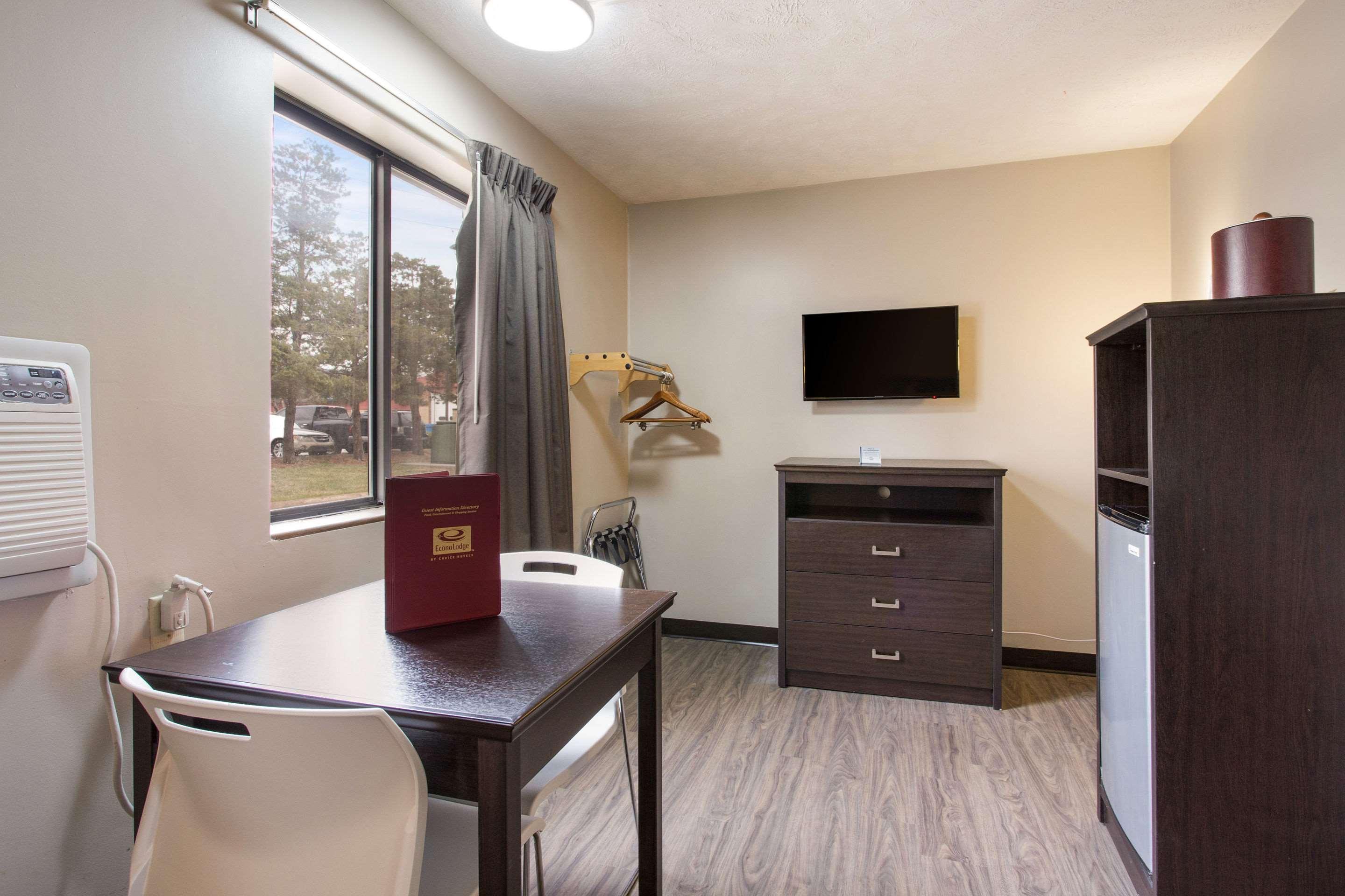 Red Lion Inn & Suites Olathe Kansas City Esterno foto