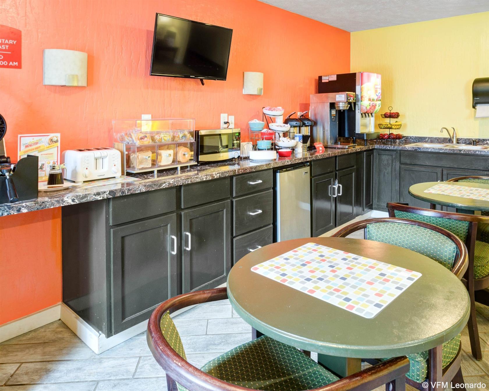 Red Lion Inn & Suites Olathe Kansas City Esterno foto