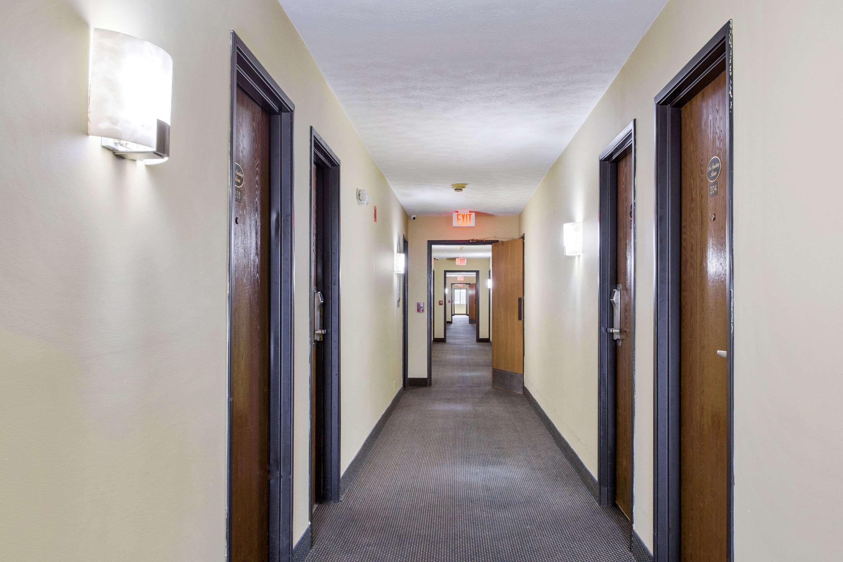 Red Lion Inn & Suites Olathe Kansas City Esterno foto