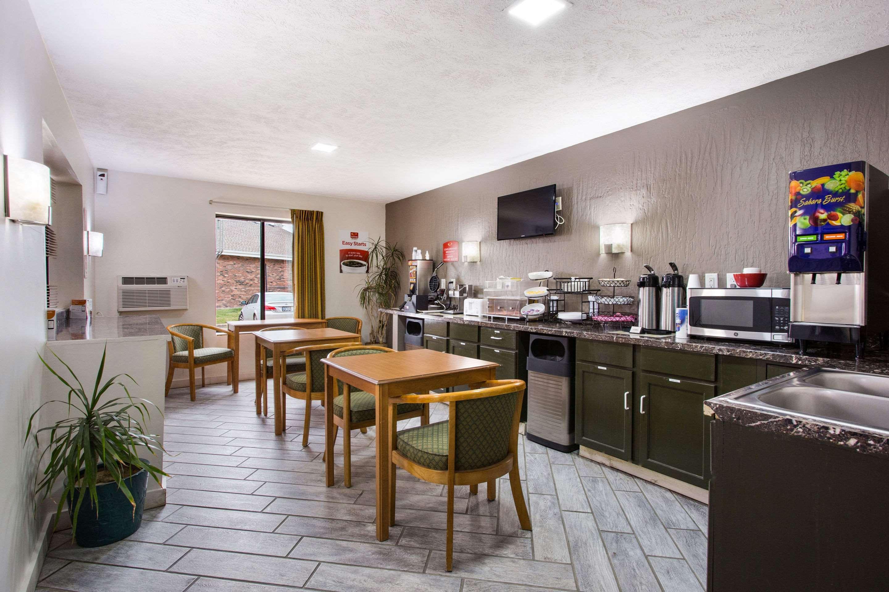 Red Lion Inn & Suites Olathe Kansas City Esterno foto