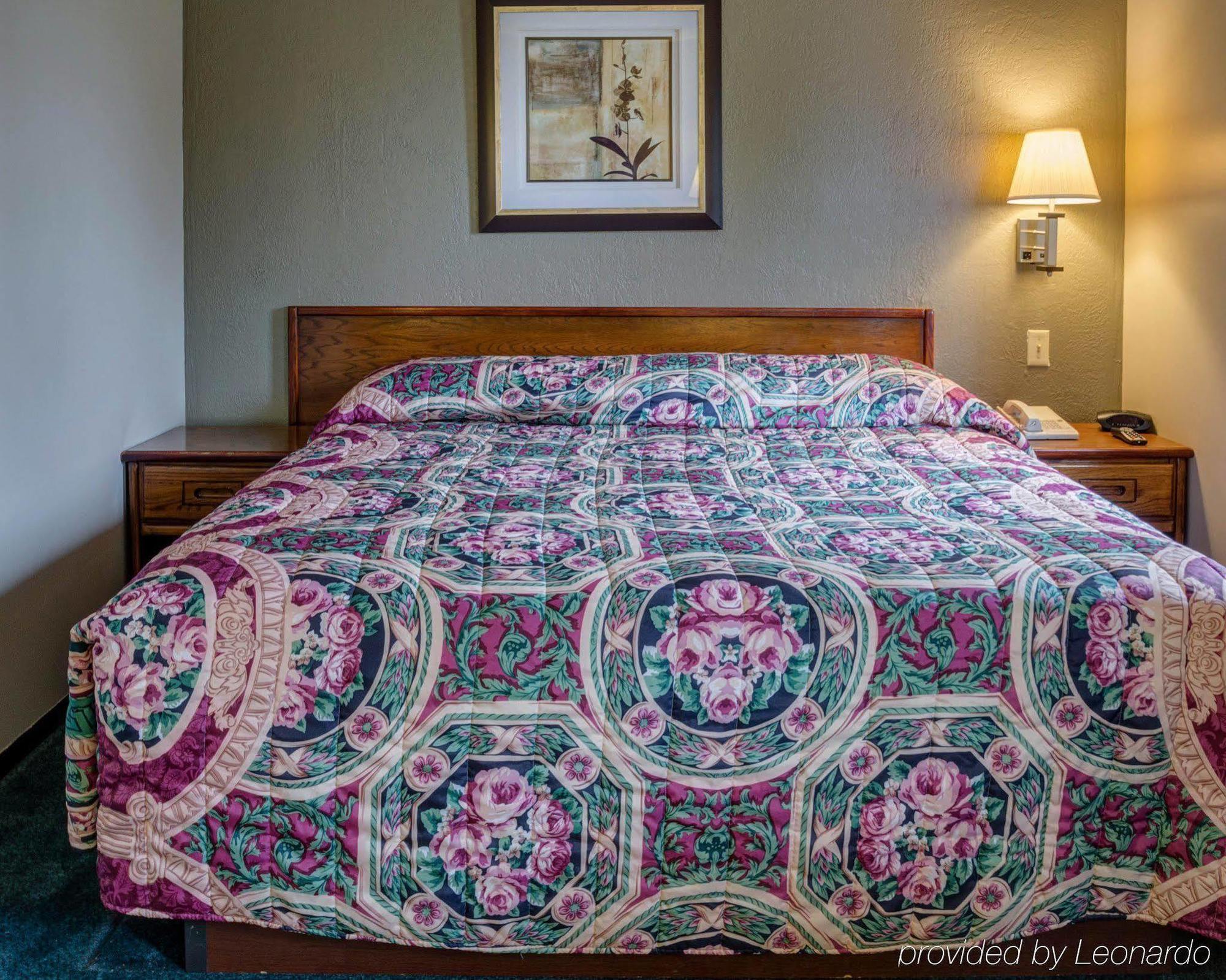 Red Lion Inn & Suites Olathe Kansas City Esterno foto